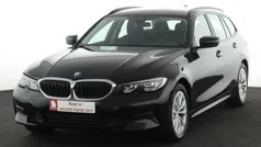 Zwart Gebruikt 2020 BMW 318 Stationwagen | € 22.995 (Eerlijke prijs)