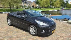 Zwart Gebruikt 2011 Peugeot 207 CC Roland Garros Cabriolet | € 4.950 (Goede deal)