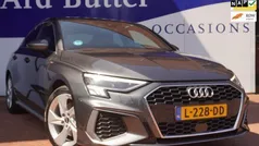 Grijs Gebruikt 2021 Audi A3 Sedan | € 23.999 (Eerlijke prijs)