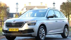 Grijs Gebruikt 2023 Skoda Kamiq Ambition SUV | € 20.895 (Eerlijke prijs)