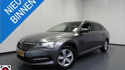 Occasion 2023 Skoda Superb Business Line Stationwagen | € 25.945 (Goede deal)