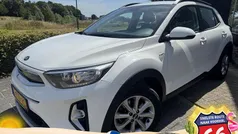 Gebruikt 2021 Kia Stonic SUV | € 16.900 (Eerlijke prijs)