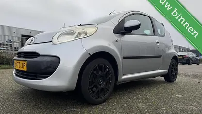 Grijs Gebruikt 2006 Citroën C1 Hatchback | € 2.190 (Eerlijke prijs)
