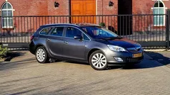 Grijs Gebruikt 2011 Opel Astra Cosmo Stationwagen | € 4.250 (Eerlijke prijs)