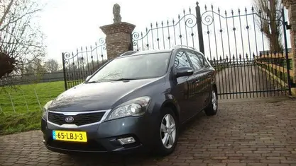 Gebruikt 2010 Kia Ceed Hatchback | € 2.995 (Super prijs)