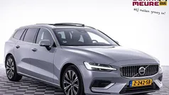 Grijs, metallic lak Gebruikt 2024 Volvo V60 Plus Stationwagen | € 39.990 (Super prijs)