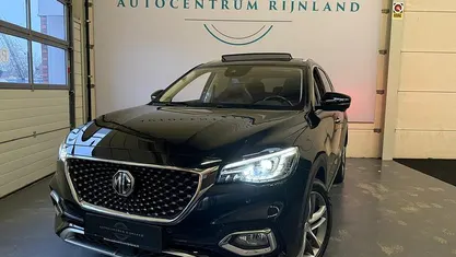 Zwart Gebruikt 2025 MG EHS Luxury SUV | € 22.999 (Goede deal)
