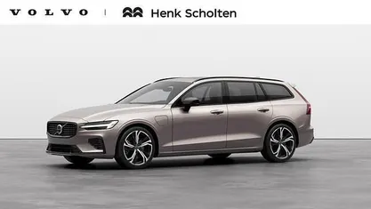 Gebruikt 2025 Volvo V60 Plus Stationwagen | € 64.349 (Eerlijke prijs)