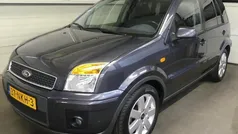 Grijs Gebruikt 2010 Ford Fusion Futura MPV | € 4.445 (Eerlijke prijs)