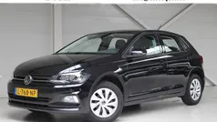 Zwart Gebruikt 2021 VW Polo Comfortline Hatchback | € 17.245 (Eerlijke prijs)