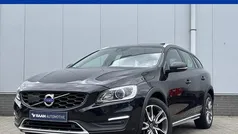 Gebruikt 2018 Volvo V60 CC Stationwagen | € 22.495 (Eerlijke prijs)