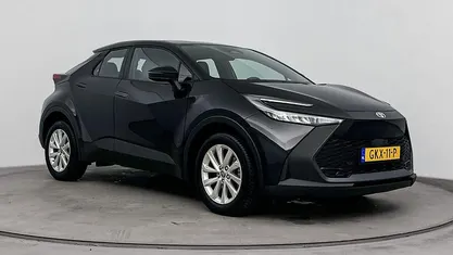 Occasion Toyota C-HR Active 140 PK (102 kW) 2024 Zwart SUV