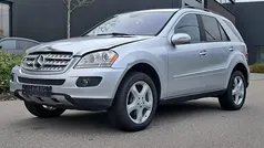 Grijs Gebruikt 2006 Mercedes ML350 SUV | € 4.750 (Super prijs)