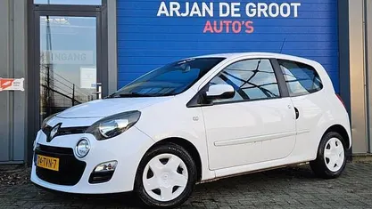 Wit Occasion 2012 Renault Twingo Dynamique Hatchback | € 3.450 (Eerlijke prijs)
