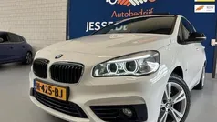Wit Gebruikt 2016 BMW 218 Executive Stationwagen | € 14.950 (Eerlijke prijs)