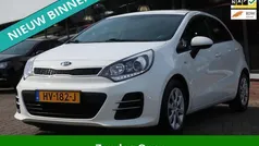 Wit Gebruikt 2016 Kia Rio Hatchback | € 8.745 (Eerlijke prijs)