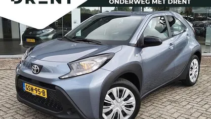 Gebruikt 2024 Toyota Aygo X Play SUV | € 16.595 (Eerlijke prijs)