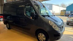 Grijs Gebruikt 2017 Renault Master Van | € 14.950 (Goede deal)