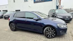 Blauw Gebruikt 2015 VW Golf VII Cup Sedan | € 10.950 (Eerlijke prijs)