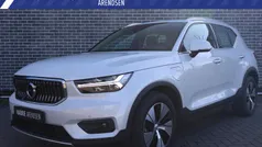 Wit Gebruikt 2021 Volvo XC40 R-Design SUV | € 32.694 (Eerlijke prijs)