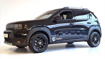 Occasion 2025 Fiat Grande Panda Icon Hatchback | € 25.940 (Eerlijke prijs)