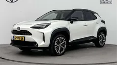 Wit Gebruikt 2023 Toyota Yaris Cross Executive SUV | € 29.950 (Eerlijke prijs)