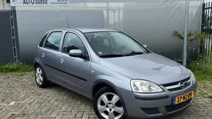 Grijs Gebruikt 2004 Opel Corsa Hatchback | € 1.499 (Eerlijke prijs)