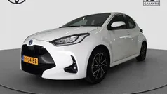 Wit Gebruikt 2022 Toyota Yaris Hatchback | € 22.450 (Eerlijke prijs)
