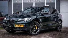 Groen Gebruikt 2022 Alfa Romeo Stelvio Veloce SUV | € 48.900 (Eerlijke prijs)