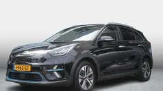 Zwart Gebruikt 2020 Kia e-Niro SUV | € 23.390 (Eerlijke prijs)