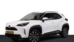 Wit Gebruikt 2023 Toyota Yaris Plus SUV | € 27.950 (Eerlijke prijs)