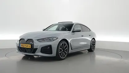 Grijs Gebruikt 2024 BMW i4 M Sport Sedan | € 48.450 (Eerlijke prijs)