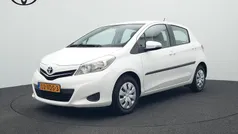 Wit Gebruikt 2012 Toyota Yaris Hatchback | € 8.480 (Eerlijke prijs)