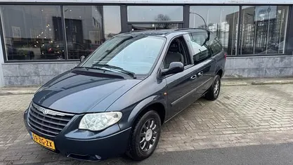 Blauw (metallic) Occasion 2008 Chrysler Grand Voyager MPV | € 7.950 (Eerlijke prijs)