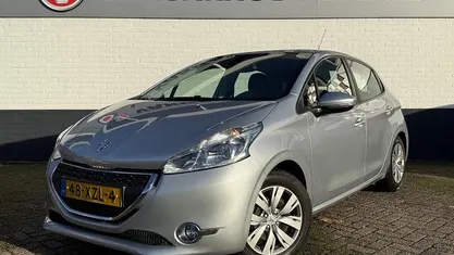 Gebruikt 2012 Peugeot 208 Envy Hatchback | € 6.250 (Eerlijke prijs)