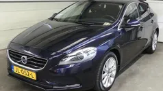 Gebruikt 2016 Volvo V40 Momentum Stationwagen | € 11.945 (Goede deal)