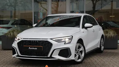 Occasion Audi A3 Sportback S-Line 150 PK (110 kW) 2022 Wit Hatchback