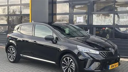 Occasion Renault Clio V Techno 144 PK (105 kW) 2025 Hatchback