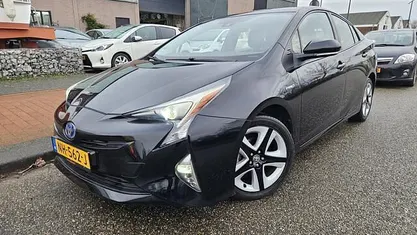 Gebruikt 2016 Toyota Prius Edition Hatchback | € 13.600 (Eerlijke prijs)