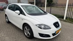 Wit Gebruikt 2011 Seat Leon Reference Hatchback | € 4.395 (Eerlijke prijs)