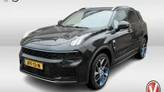 Zwart Gebruikt 2023 Lynk & Co 01 SUV | € 28.450 (Eerlijke prijs)
