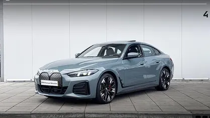 Gebruikt 2025 BMW i4 Comfort Edition Sedan | € 48.900 (Eerlijke prijs)