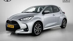 Grijs Gebruikt 2023 Toyota Yaris Hybrid Edition Hatchback | € 22.950 (Goede deal)