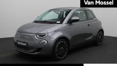 Grijs Gebruikt 2023 Fiat 500e La Prima Hatchback | € 24.900 (Eerlijke prijs)