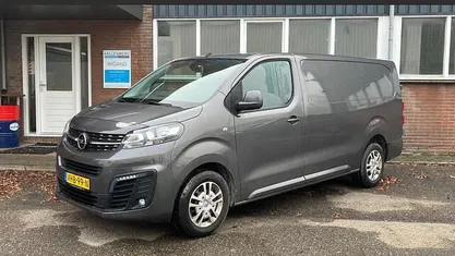Gebruikt 2020 Opel Vivaro Edition MPV | € 19.900 (Goede deal)