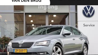Occasion Skoda Superb Business Line 150 PK (110 kW) 2019 Grijs Hatchback