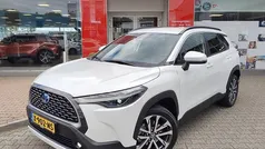 Wit Gebruikt 2024 Toyota Corolla Hybrid Style MPV | € 32.900 (Super prijs)