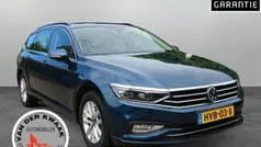 Blauw Gebruikt 2021 VW Passat Business Stationwagen | € 23.450 (Eerlijke prijs)