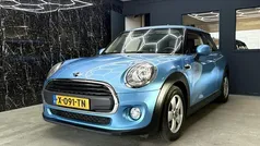Blauw Gebruikt 2017 Mini ONE Hatchback | € 11.250 (Goede deal)