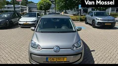 Grijs Gebruikt 2015 VW up! move up! Hatchback | € 7.995 (Eerlijke prijs)